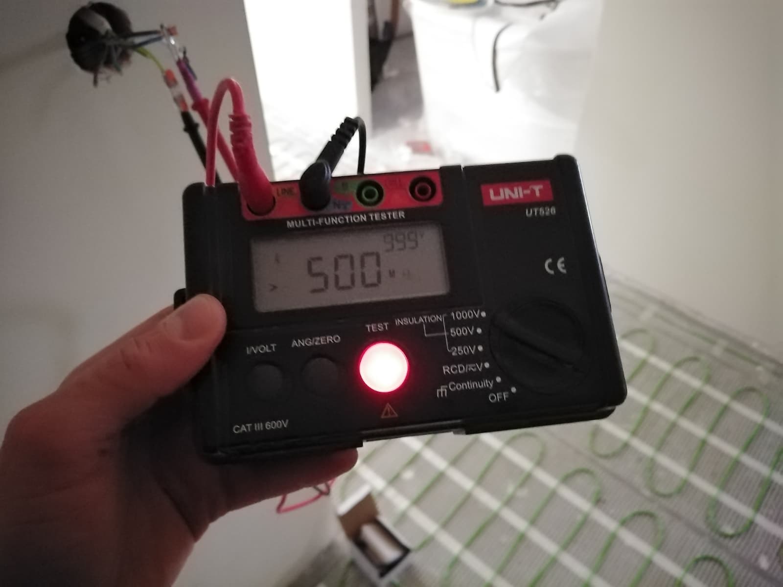 Ogrzewanie matami grzewczymi w Łomnej-Lesie