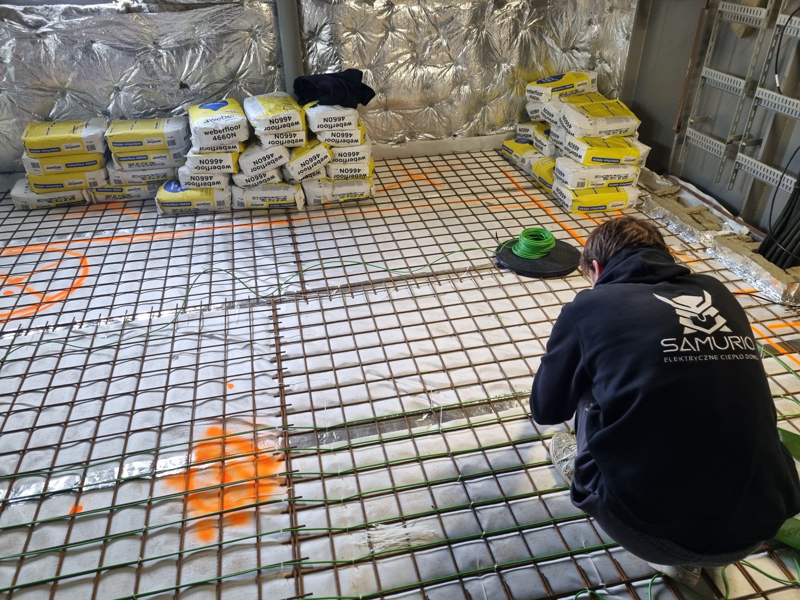 Statek ogrzewany kablami grzewczymi SAMURIO