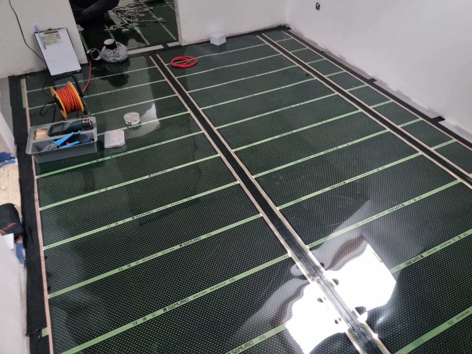 Folie i maty grzewcze we Wrocławiu