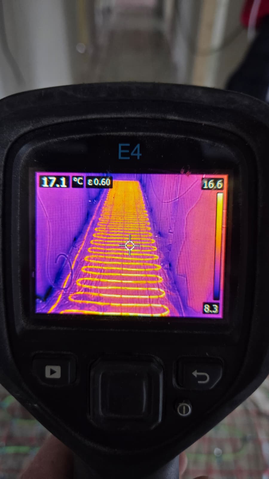 Ogrzewanie kablami akumulacyjnymi w Łaziskach Górnych