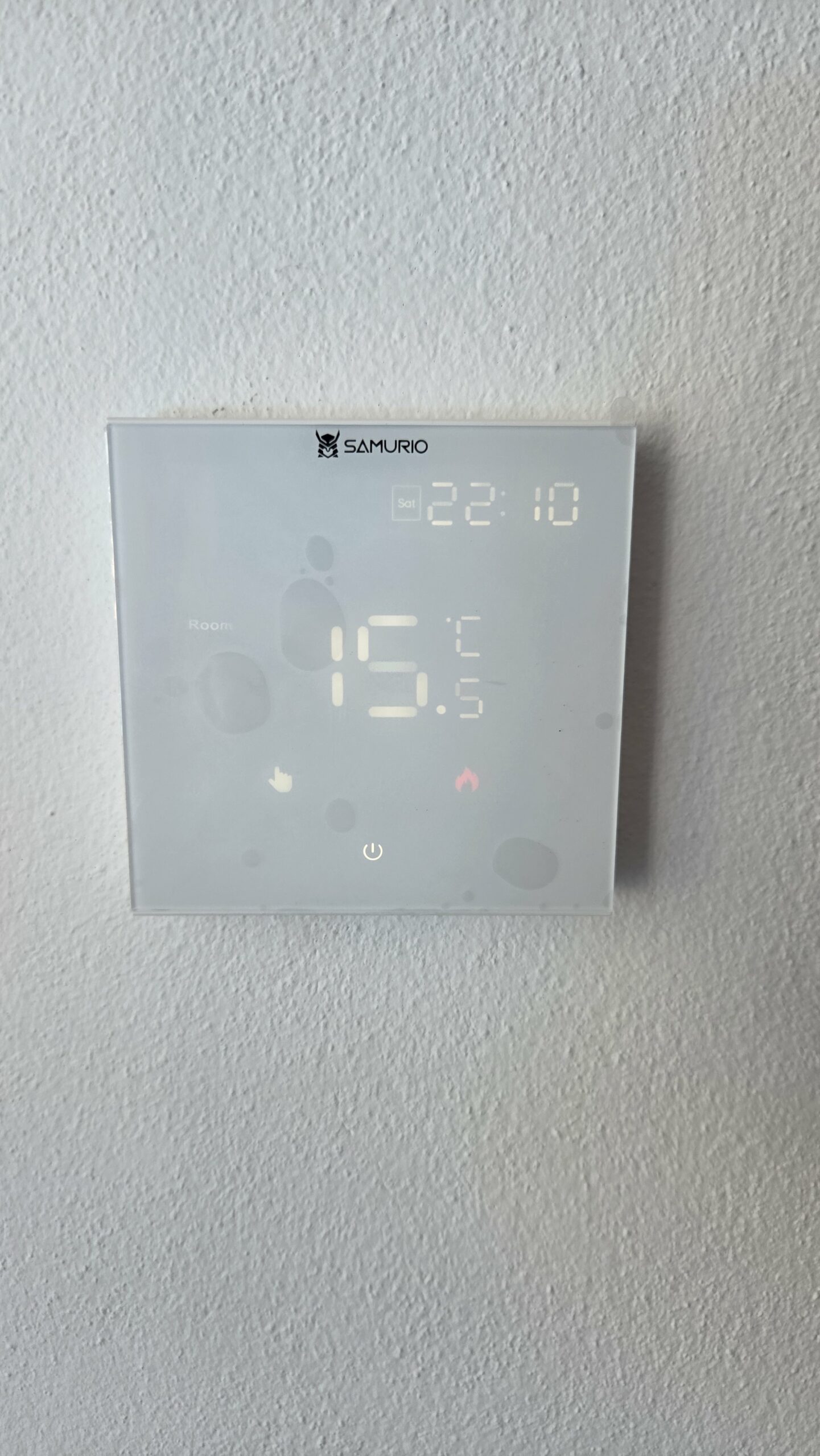 Ogrzewanie bezpośrednie w dużym domu w Dybkowie