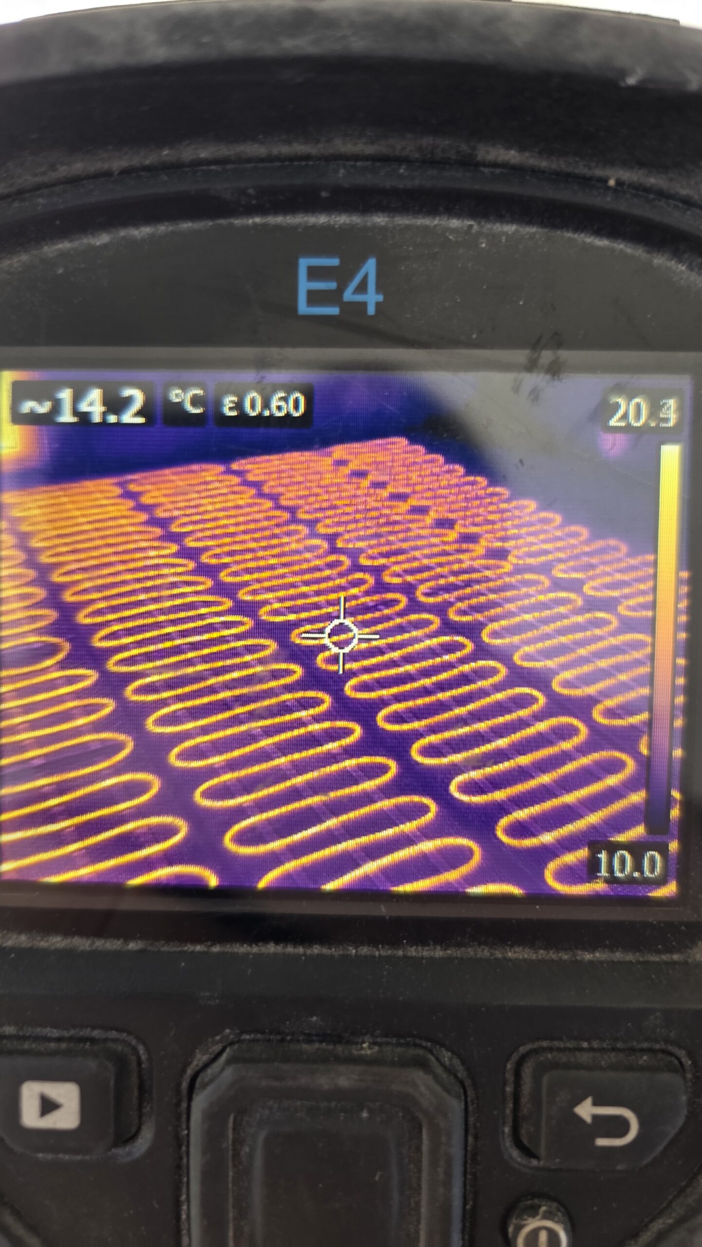 Domek ogrzewany matami grzewczymi w Piotrowicach