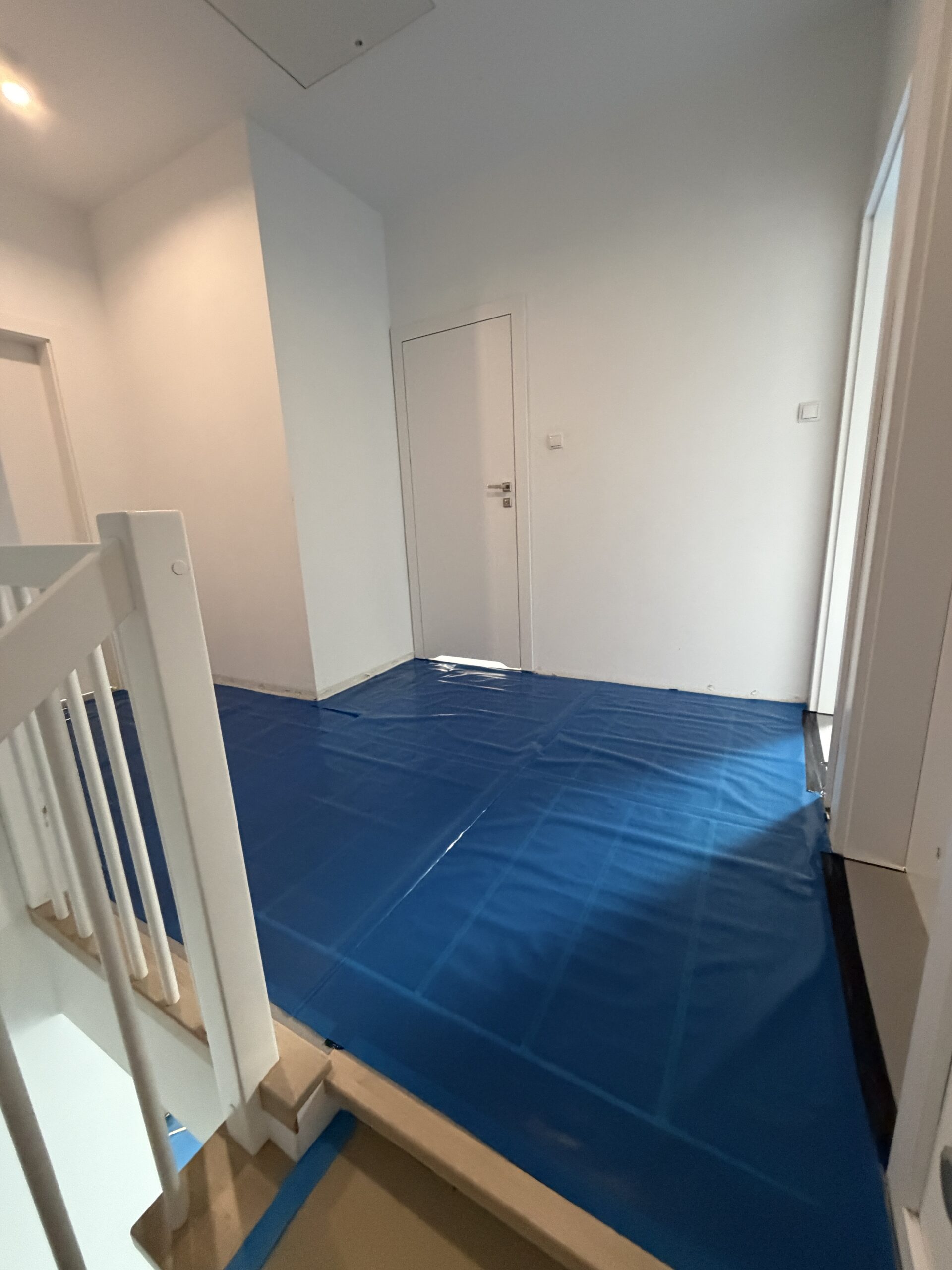 Ogrzewanie foliami grzewczymi w domu 100 m² w Wełtyniu