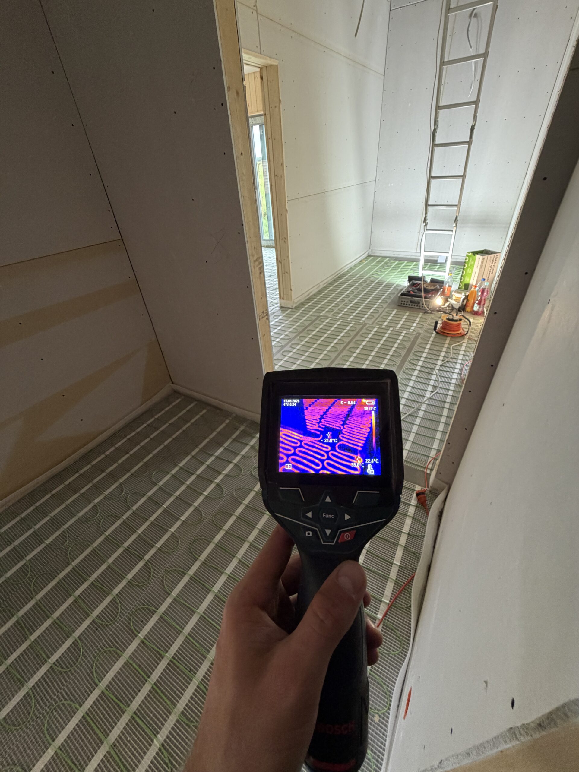 Dom blisko 90 m² w Otorowie z ogrzewaniem opartym na foliach i matach grzewczych