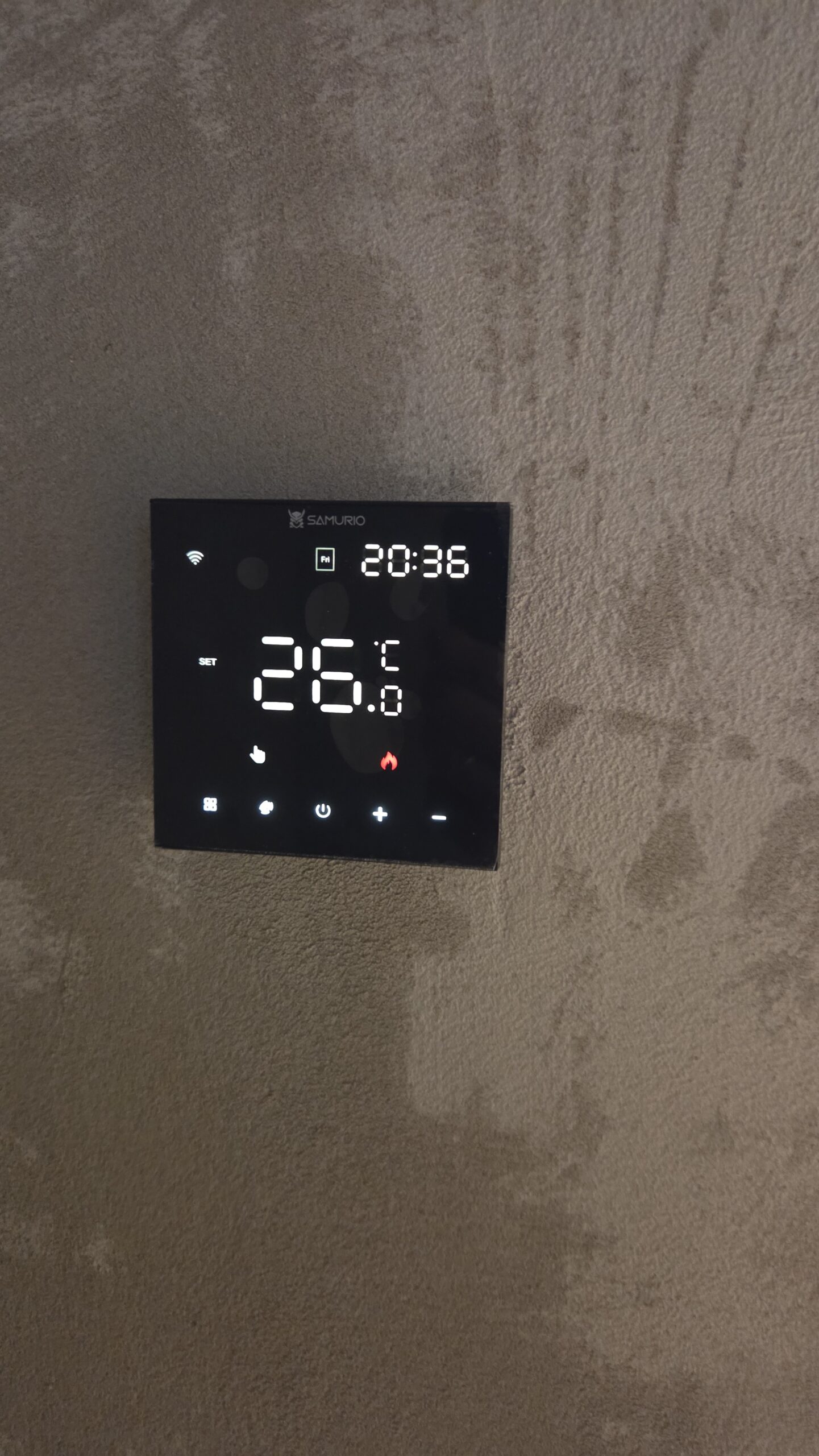 Połączenie folii i mat grzewczych w domu blisko 100 m² w Kroczycach