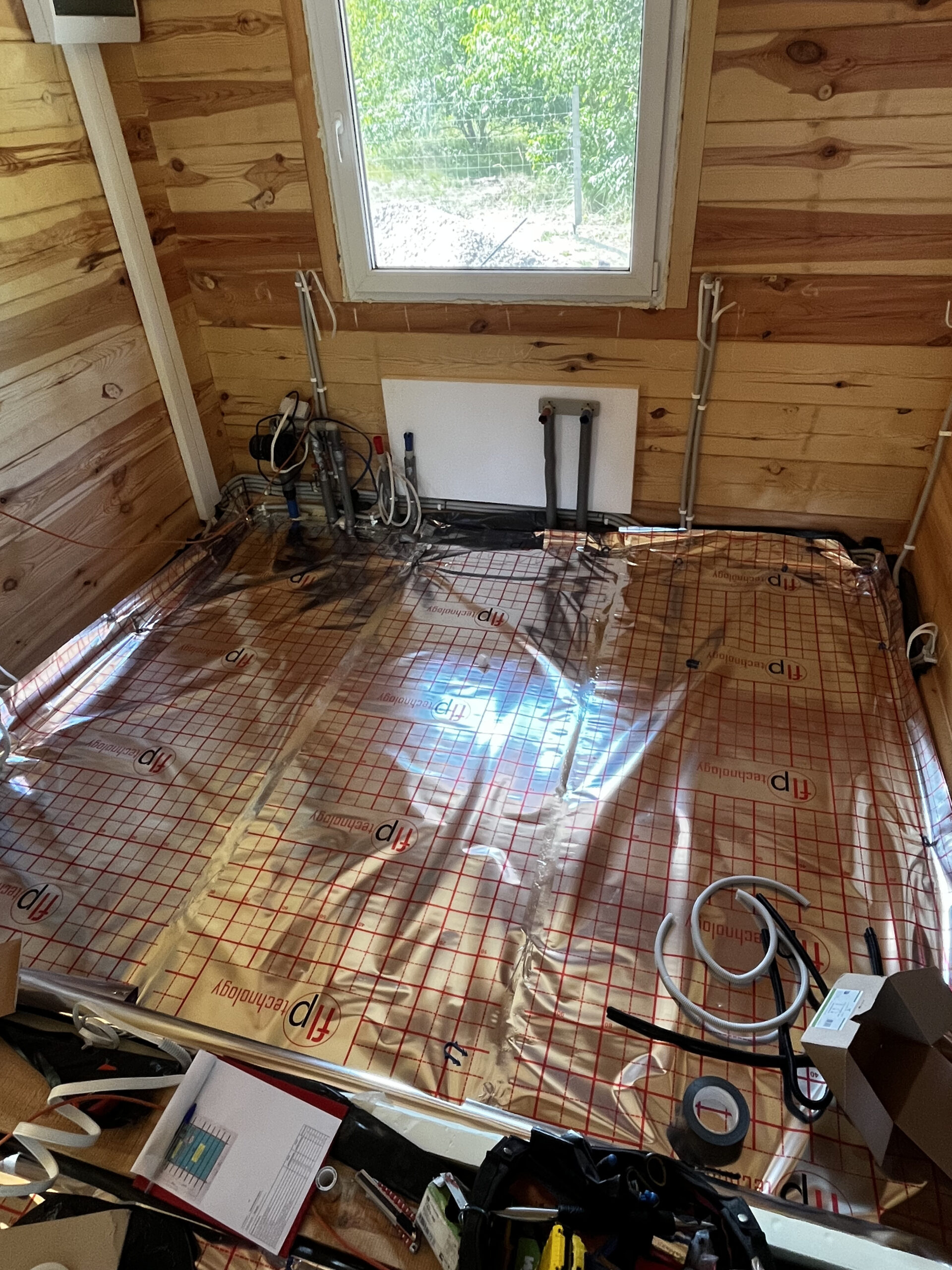 Kable grzewcze w drewnianym domu o powierzchni 40 m² w Skrudzie