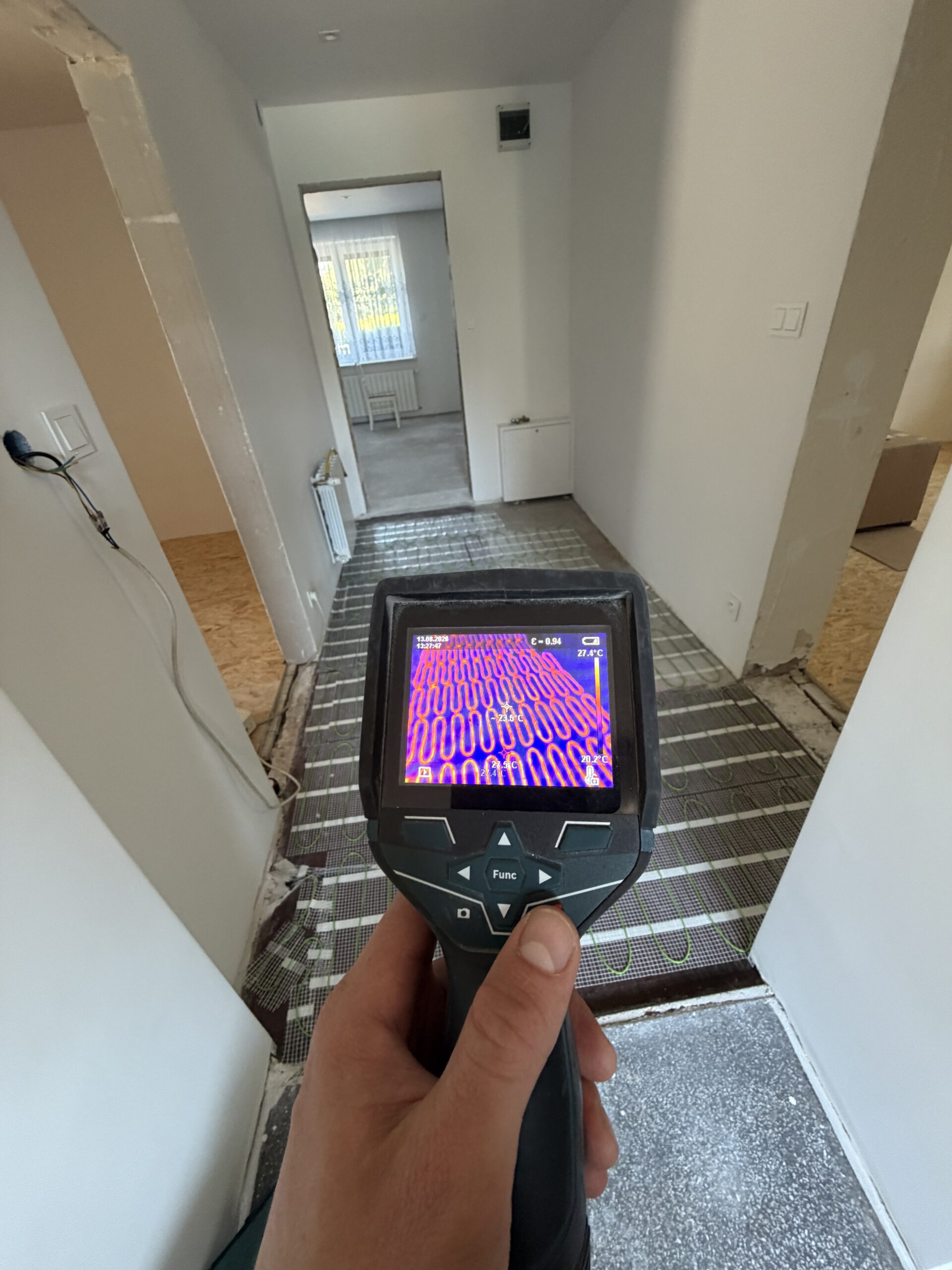Ogrzewanie elektryczne jednego pomieszczenia w Śmiglu z wykorzystaniem mat grzewczych
