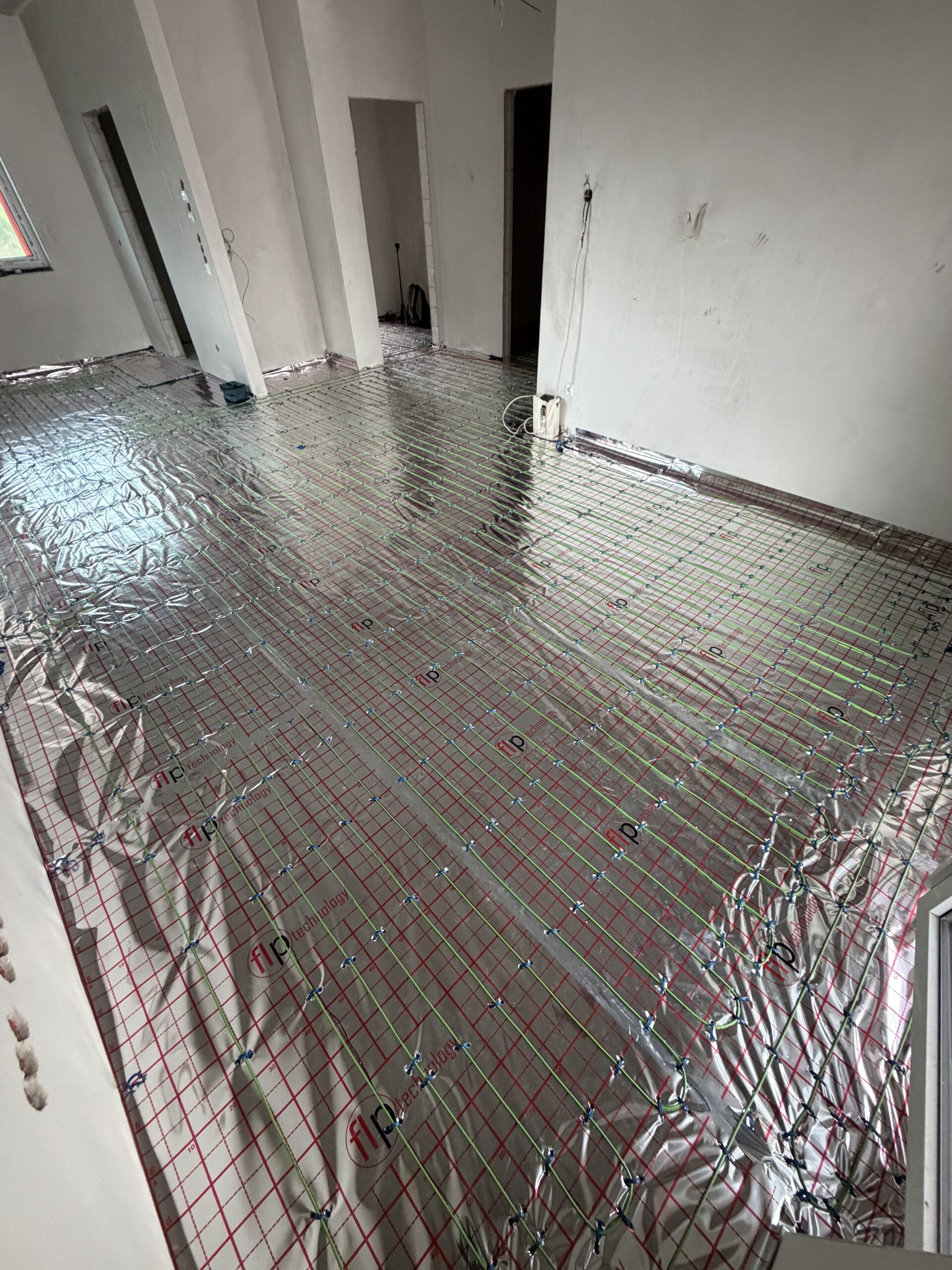 Ponad 200 m² ogrzewania akumulacyjnego w Zębicach. Realizacja w dwóch etapach