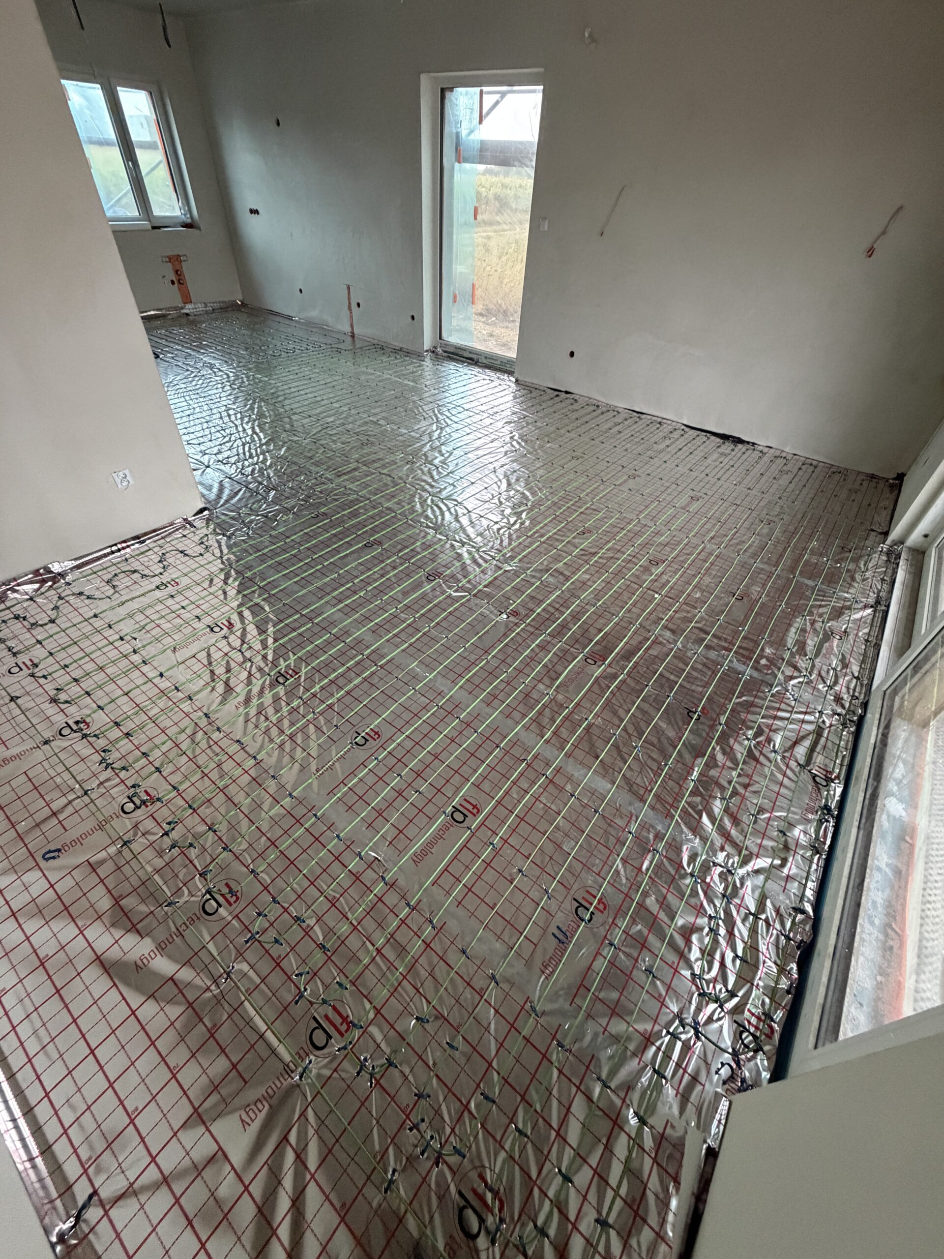 Ponad 200 m² ogrzewania akumulacyjnego w Zębicach. Realizacja w dwóch etapach
