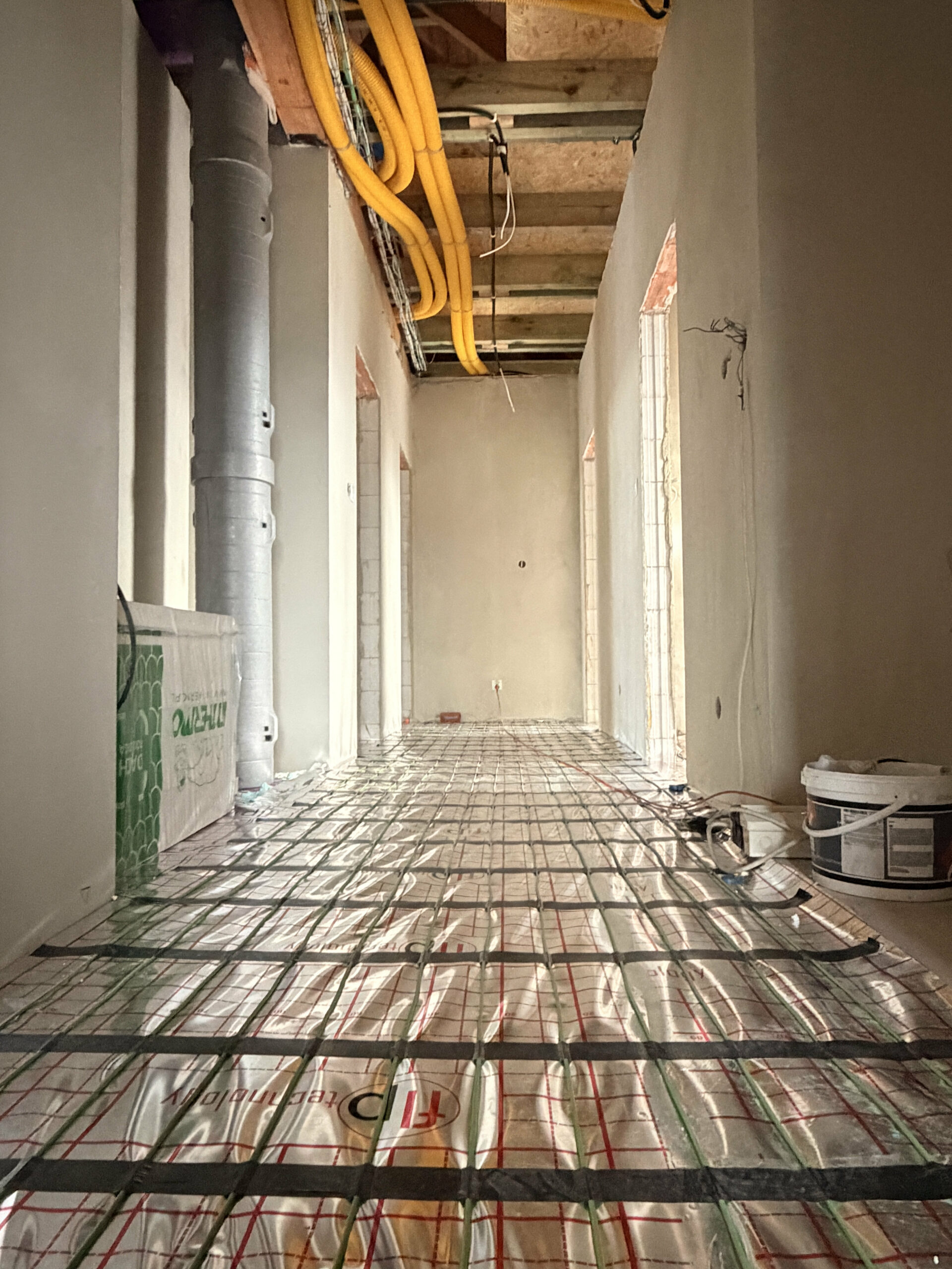 Ponad 200 m² ogrzewania akumulacyjnego w Zębicach. Realizacja w dwóch etapach